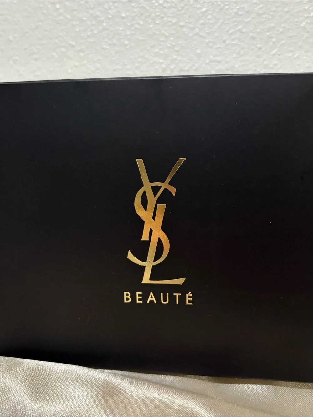 YSL Yves Saint Laurent GWP VIP Vanity Case Converted Bag Black Gold NEW